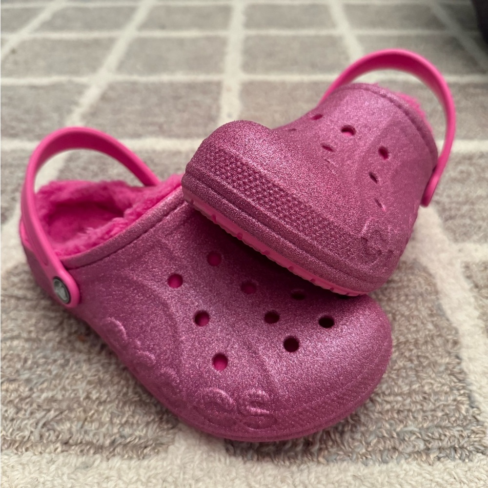 CROCS Fuchsia Clogs with Plush Lining